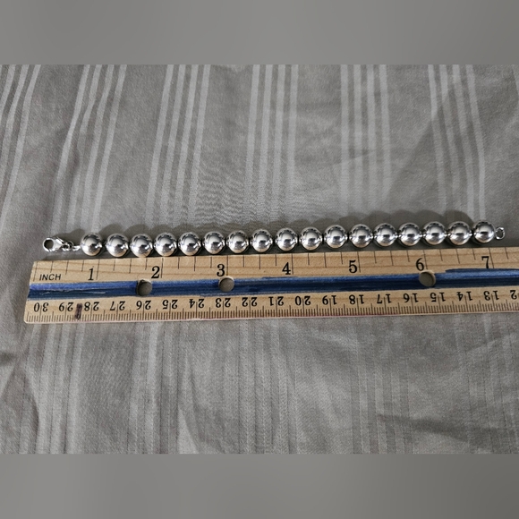 Tiffany Hardware Ball Bracelet 10 mm - Picture 5 of 5